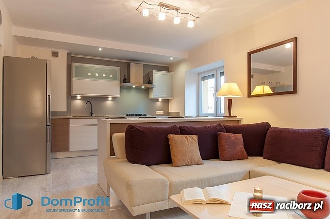 Zdjęcie w galerii na portalu naszraciborz.pl: Gdy inni są od wszystkiego, DomProfit jest tylko od mieszkań i domów wiadomości z regionu