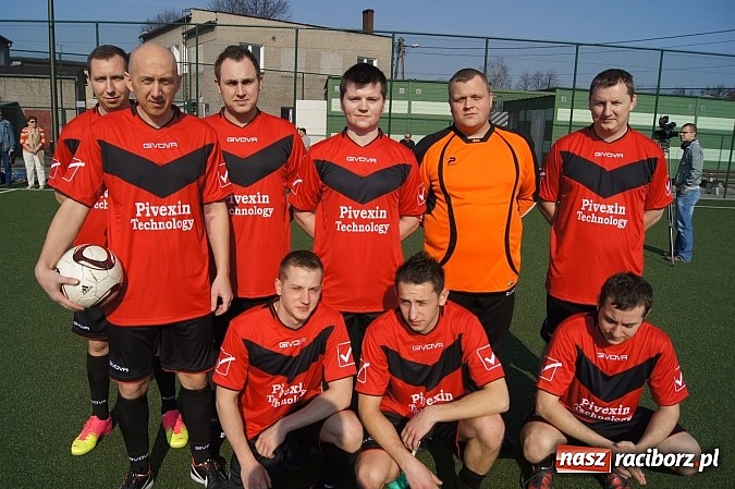 Zdjęcie w galerii na portalu naszraciborz.pl: W Nędzy najlepszy Orlik Racibórz  wiadomości z regionu