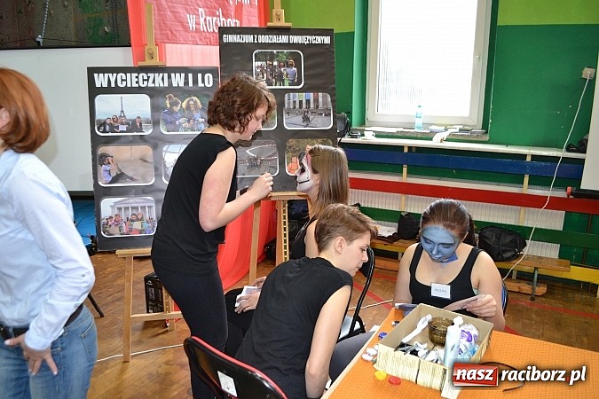 Zdjęcie w galerii na portalu naszraciborz.pl: Gimnazjaliści wybierają nową szkołę wiadomości z regionu