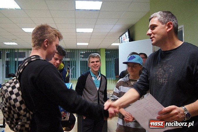 Zdjęcie w galerii na portalu naszraciborz.pl: Strefa siłowała się na zawodach strongmenów wiadomości z regionu