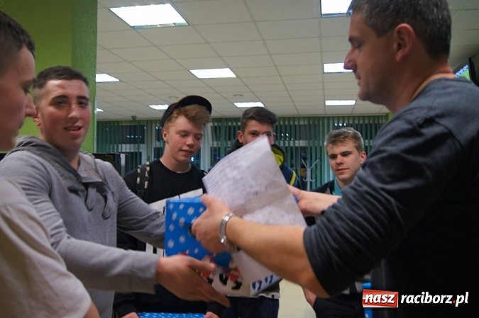 Zdjęcie w galerii na portalu naszraciborz.pl: Strefa siłowała się na zawodach strongmenów wiadomości z regionu