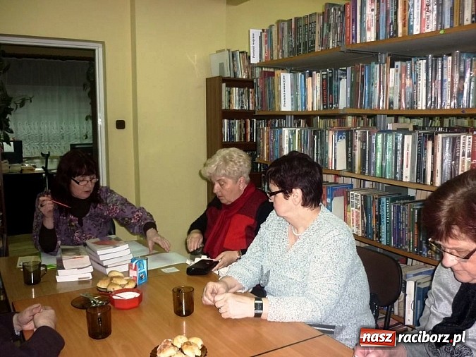 Zdjęcie w galerii na portalu naszraciborz.pl: Na Ostrogu powstał Klub Przyjaciół Biblioteki wiadomości z regionu