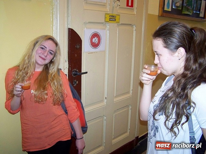 Zdjęcie w galerii na portalu naszraciborz.pl: Wiosenna godzina dla zdrowia w G5 wiadomości z regionu