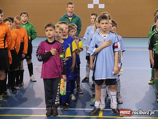Zdjęcie w galerii na portalu naszraciborz.pl: Młodzi piłkarze z Kuźni Raciborskiej z sukcesami na turnieju w Czechach wiadomości z regionu