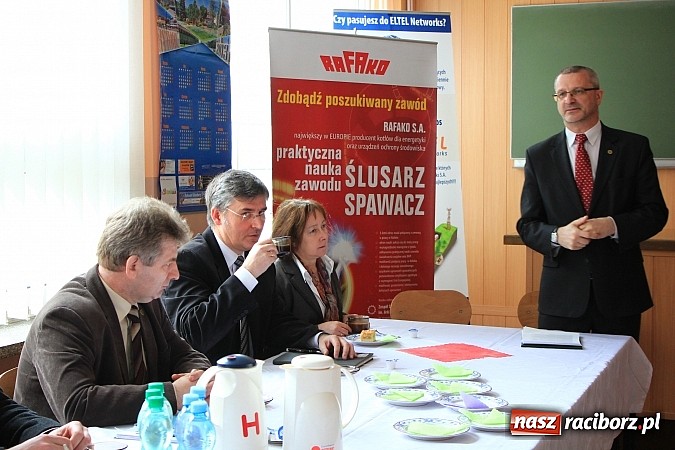 Zdjęcie w galerii na portalu naszraciborz.pl: Raciborscy przedsiębiorcy zgodnie stwierdzają: wsp&oacute;łpraca z Mechanikiem ma sens wiadomości z regionu