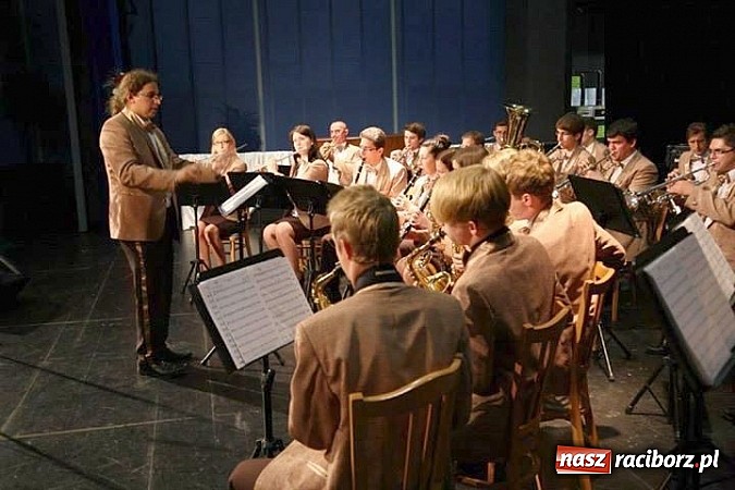 Zdjęcie w galerii na portalu naszraciborz.pl: Spore zainteresowanie grą w Orkiestrze Dętej w Nędzy wiadomości z regionu