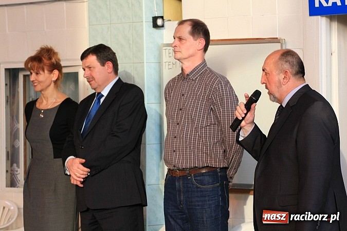 Zdjęcie w galerii na portalu naszraciborz.pl: Pływackie zmagania studentów śląskich uczelni wiadomości z regionu