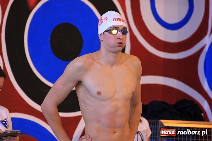 Zdjęcie w galerii na portalu naszraciborz.pl: Pływackie zmagania studentów śląskich uczelni wiadomości z regionu