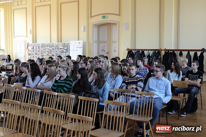 Zdjęcie w galerii na portalu naszraciborz.pl: Młodzi liderzy biznesu rywalizowali w ZSE wiadomości z regionu