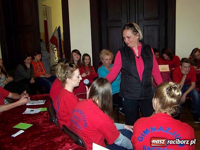 Zdjęcie w galerii na portalu naszraciborz.pl: Niezły SOS z klasą w G5 wiadomości z regionu