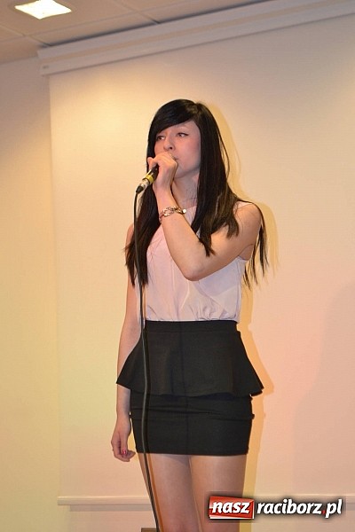 Zdjęcie w galerii na portalu naszraciborz.pl: Hiszpańskie rytmy zabrzmiały na zamku wiadomości z regionu