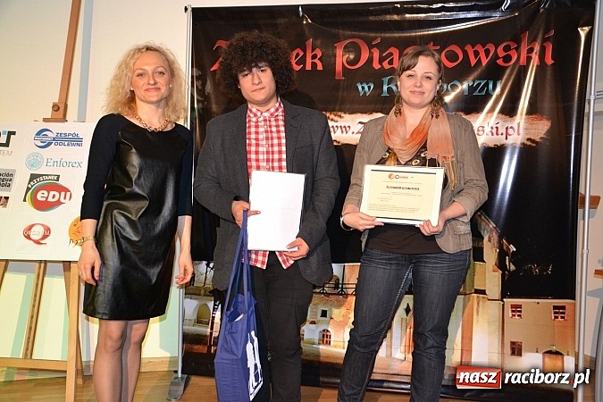 Zdjęcie w galerii na portalu naszraciborz.pl: Hiszpańskie rytmy zabrzmiały na zamku wiadomości z regionu