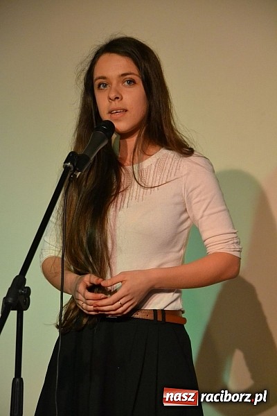 Zdjęcie w galerii na portalu naszraciborz.pl: Hiszpańskie rytmy zabrzmiały na zamku wiadomości z regionu