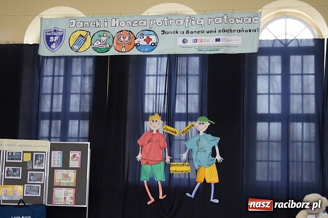 Zdjęcie w galerii na portalu naszraciborz.pl: Pierwsza pomoc przedmedyczna w Czwórce wiadomości z regionu