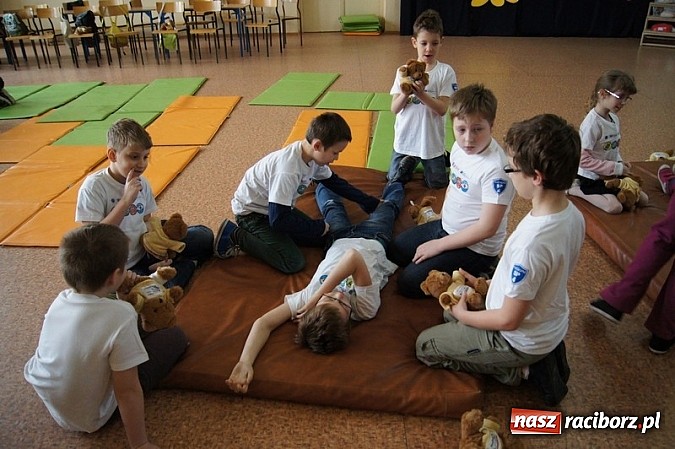 Zdjęcie w galerii na portalu naszraciborz.pl: Pierwsza pomoc przedmedyczna w Czwórce wiadomości z regionu