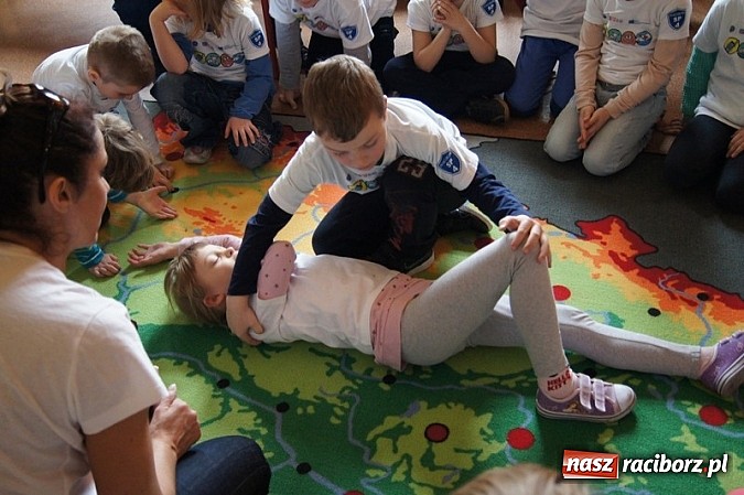 Zdjęcie w galerii na portalu naszraciborz.pl: Pierwsza pomoc przedmedyczna w Czwórce wiadomości z regionu