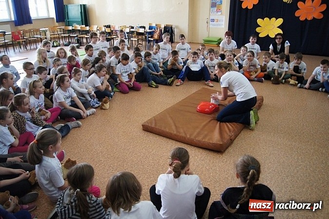 Zdjęcie w galerii na portalu naszraciborz.pl: Pierwsza pomoc przedmedyczna w Czwórce wiadomości z regionu