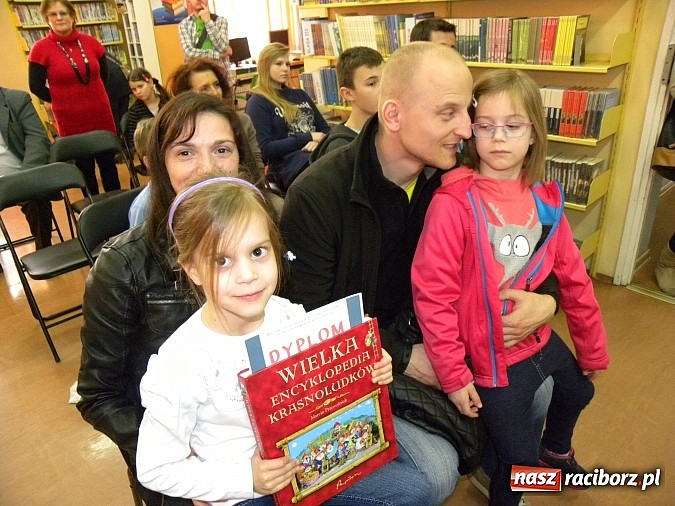 Zdjęcie w galerii na portalu naszraciborz.pl: Miłośnicy Ani Shirley i żółwika Franklina nagrodzeni wiadomości z regionu