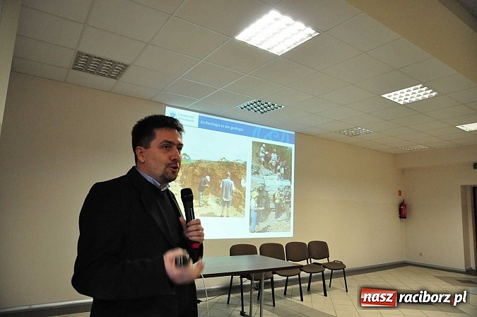 Zdjęcie w galerii na portalu naszraciborz.pl: Odkrycia w Kornicach. Na tropie tajemniczych koczowników  wiadomości z regionu