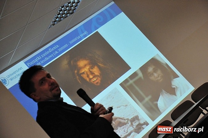 Zdjęcie w galerii na portalu naszraciborz.pl: Odkrycia w Kornicach. Na tropie tajemniczych koczowników  wiadomości z regionu