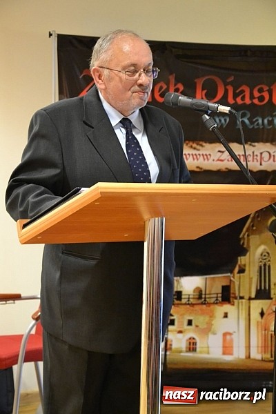 Zdjęcie w galerii na portalu naszraciborz.pl: Wizyta profesora Jerzego Buzka na Zamku Piastowskim wiadomości z regionu