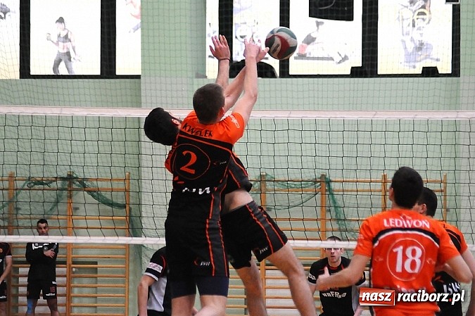 Zdjęcie w galerii na portalu naszraciborz.pl: AZS Rafako przegrał na zakończenie sezonu wiadomości z regionu