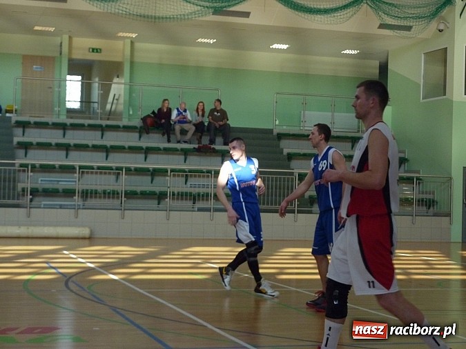 Zdjęcie w galerii na portalu naszraciborz.pl: Koszykówka. Wieki finał przed nami  wiadomości z regionu