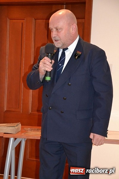 Zdjęcie w galerii na portalu naszraciborz.pl: Zajechała ciuchcia do Raciborza. III Zamkowa Niedziela Wspomnień  wiadomości z regionu