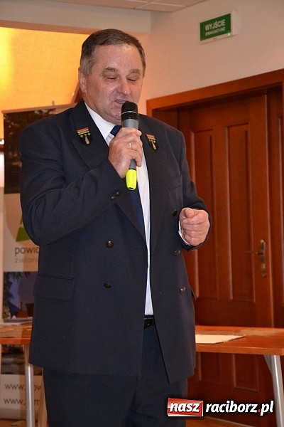 Zdjęcie w galerii na portalu naszraciborz.pl: Zajechała ciuchcia do Raciborza. III Zamkowa Niedziela Wspomnień  wiadomości z regionu