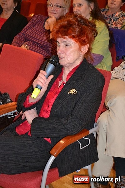 Zdjęcie w galerii na portalu naszraciborz.pl: Zajechała ciuchcia do Raciborza. III Zamkowa Niedziela Wspomnień  wiadomości z regionu