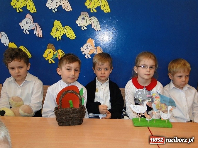 Zdjęcie w galerii na portalu naszraciborz.pl: Brzechwa i Tuwim w przedszkolu w Górkach Śl. wiadomości z regionu