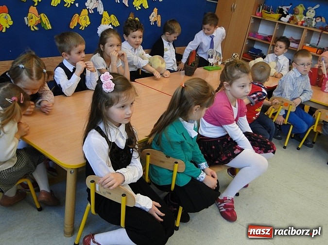 Zdjęcie w galerii na portalu naszraciborz.pl: Brzechwa i Tuwim w przedszkolu w Górkach Śl. wiadomości z regionu