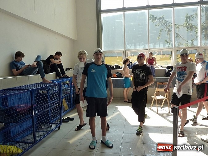 Zdjęcie w galerii na portalu naszraciborz.pl: Pływanie. Drugi dzień rywalizacji szkół  wiadomości z regionu