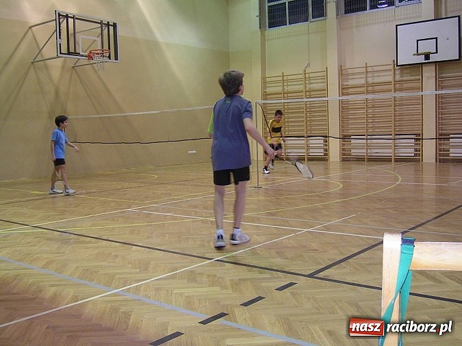 Zdjęcie w galerii na portalu naszraciborz.pl: Rozegrano przełożony turniej wiadomości z regionu