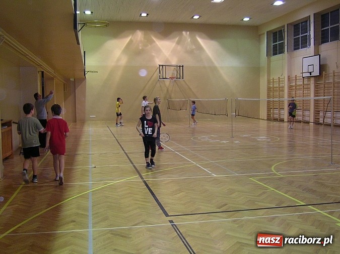 Zdjęcie w galerii na portalu naszraciborz.pl: Rozegrano przełożony turniej wiadomości z regionu