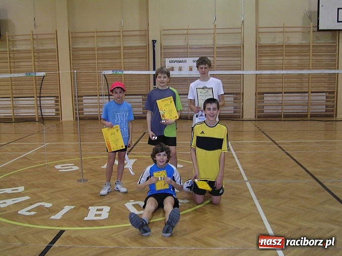 Zdjęcie w galerii na portalu naszraciborz.pl: Rozegrano przełożony turniej wiadomości z regionu