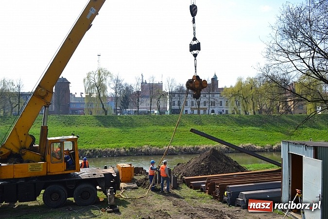 Zdjęcie w galerii na portalu naszraciborz.pl: Przystań kajakowa nad Odrą już powstaje! wiadomości z regionu