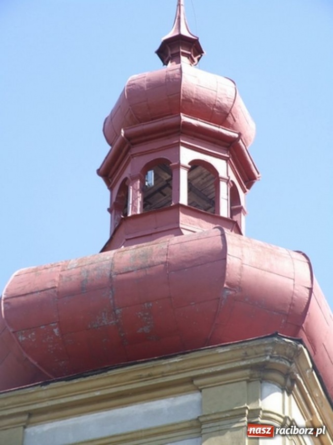 Zdjęcie w galerii na portalu naszraciborz.pl: Sensacyjne odkrycie w wieży wiadomości z regionu