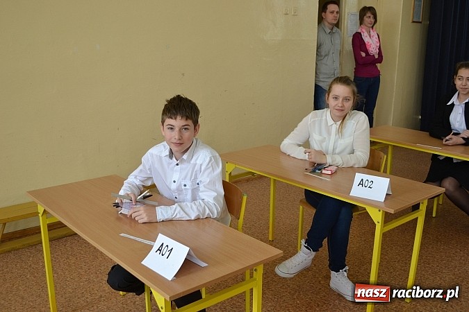 Zdjęcie w galerii na portalu naszraciborz.pl: Sprawdzian szóstoklasisty. Łatwy czy trudny? wiadomości z regionu