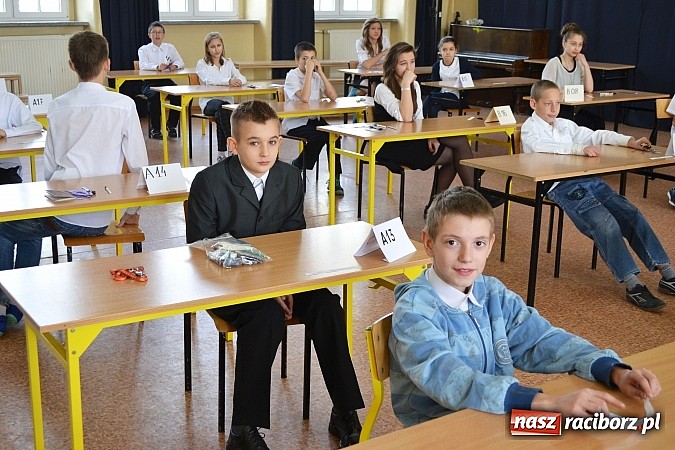 Zdjęcie w galerii na portalu naszraciborz.pl: Sprawdzian szóstoklasisty. Łatwy czy trudny? wiadomości z regionu