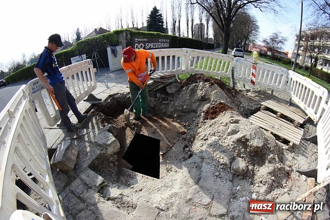 Zdjęcie w galerii na portalu naszraciborz.pl: Odkryto kolejny fragment kanału Psinki  wiadomości z regionu