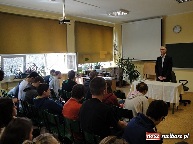 Zdjęcie w galerii na portalu naszraciborz.pl: Po staroście prezydent – lekcja samorządności z pierwszej ręki  wiadomości z regionu