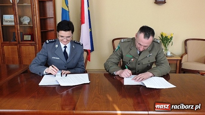 Zdjęcie w galerii na portalu naszraciborz.pl: ŚMOSG podpisał porozumienie z Policją wiadomości z regionu