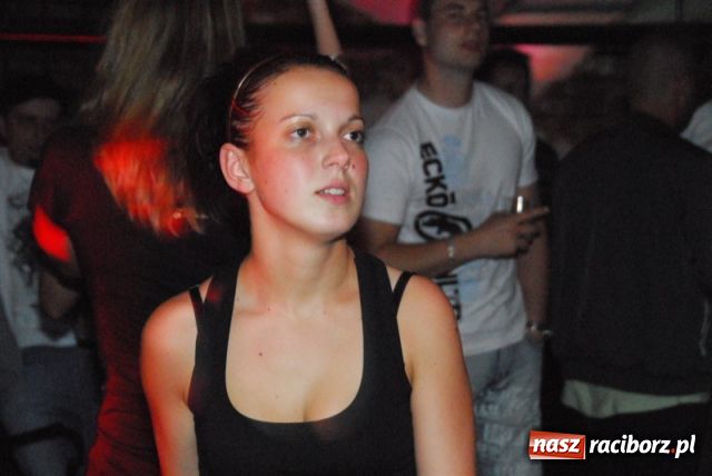 Zdjęcie w galerii na portalu naszraciborz.pl: OZON - raport towarzyski wiadomości z regionu