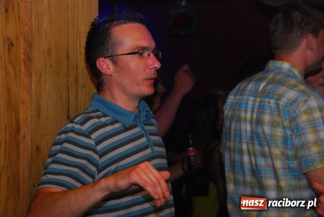 Zdjęcie w galerii na portalu naszraciborz.pl: OZON - raport towarzyski wiadomości z regionu