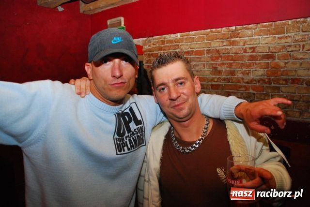 Zdjęcie w galerii na portalu naszraciborz.pl: OZON - raport towarzyski wiadomości z regionu