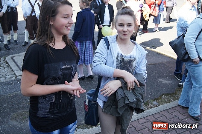 Zdjęcie w galerii na portalu naszraciborz.pl: Tancerze z Łężczoka na targach w Katowicach wiadomości z regionu