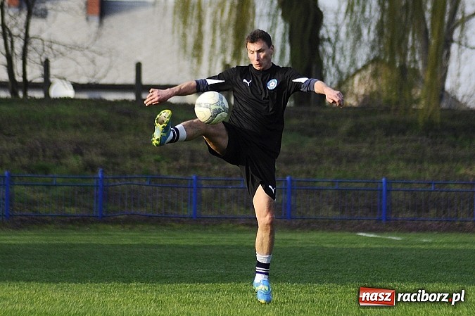 Zdjęcie w galerii na portalu naszraciborz.pl: Śląscy Oldboje lepsi od Unii Racibórz wiadomości z regionu