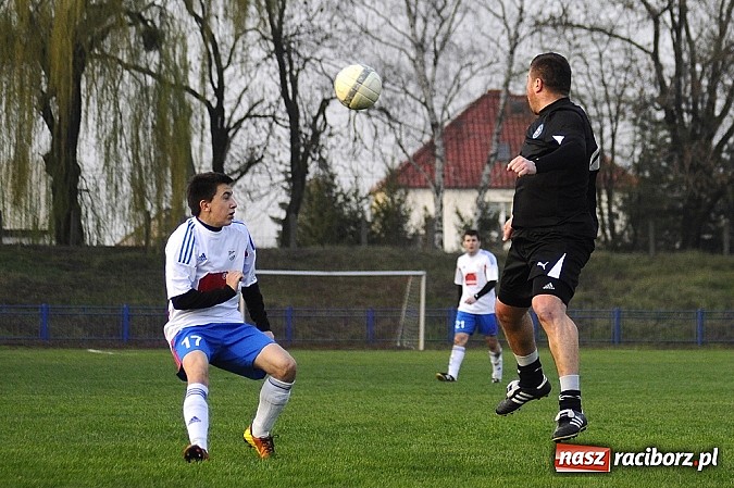 Zdjęcie w galerii na portalu naszraciborz.pl: Śląscy Oldboje lepsi od Unii Racibórz wiadomości z regionu
