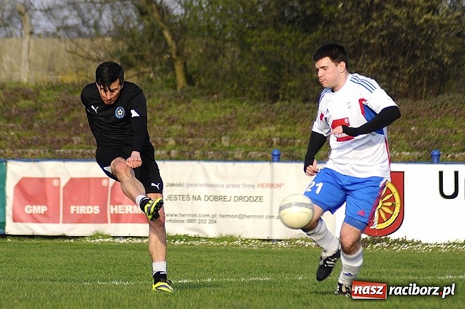 Zdjęcie w galerii na portalu naszraciborz.pl: Śląscy Oldboje lepsi od Unii Racibórz wiadomości z regionu